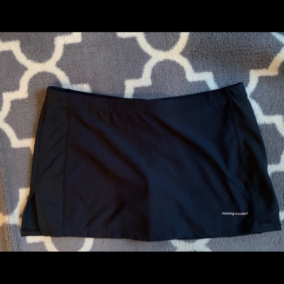 EUC Sz 4-6 black Running Skort - Picture 4 of 4